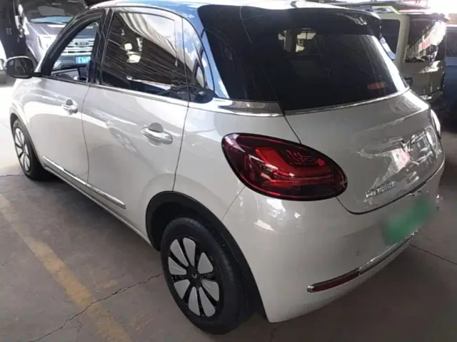 Wuling Bingo — Фото автомобиля 4