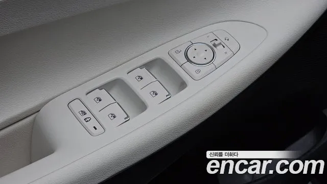 Hyundai Grandeur Новый Grandeur IG — Фото автомобиля 27