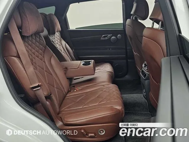 Genesis GV80 — Фото автомобиля 12
