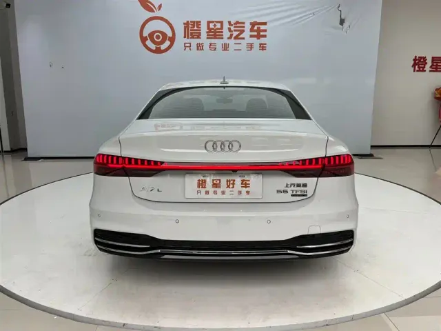 Audi A7L — Фото автомобиля 6