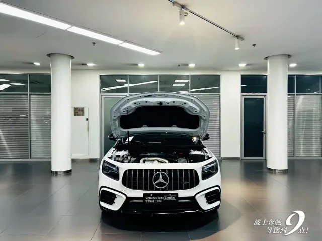 Mercedes-Benz GLB AMG — Фото автомобиля 3