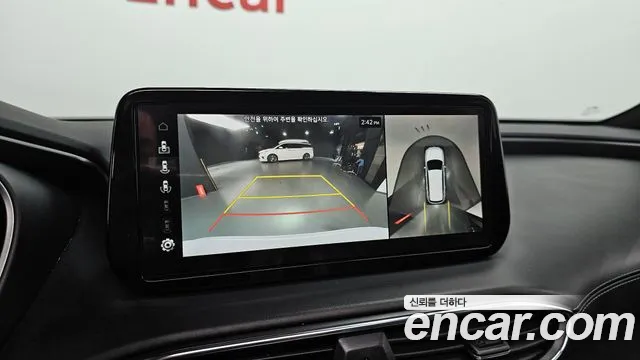 Hyundai Santafe Новый Santa Fe Бензин 2.5T 4WD — Фото автомобиля 3