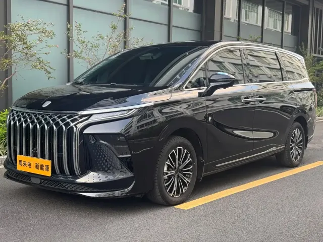 Фотография автомобиля — Forthing Xinghai V9