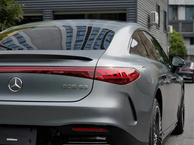 Mercedes-Benz EQS AMG — Фото автомобиля 6