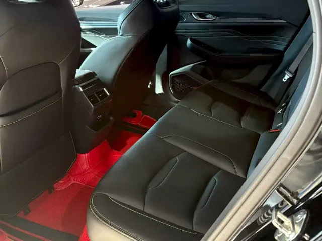 Geely Xingrui — Фото автомобиля 6