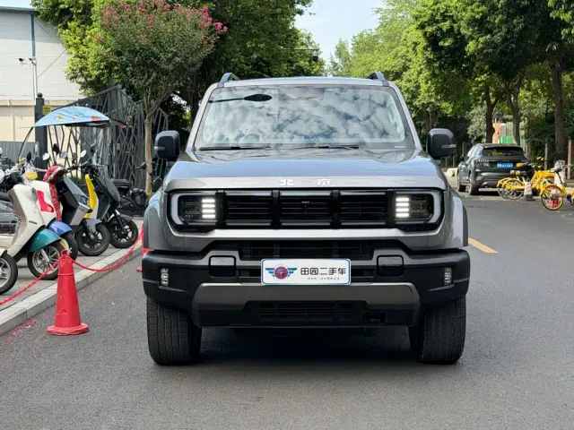 BAIC BJ40 — Фото автомобиля 2