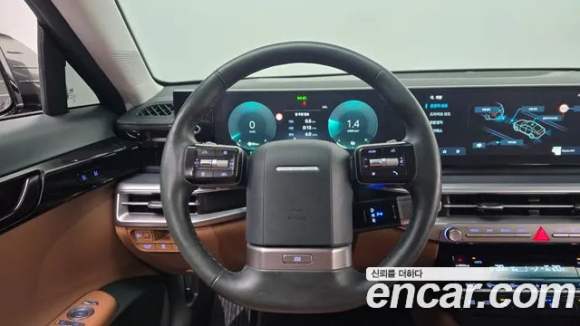 Hyundai Grandeur GN7 — Фото автомобиля 13