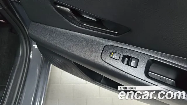 Hyundai Avante — Фото автомобиля 25