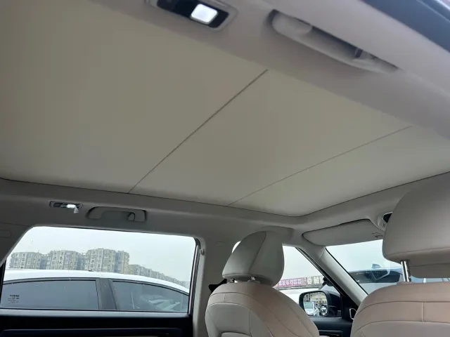 Geely ICON — Фото автомобиля 11