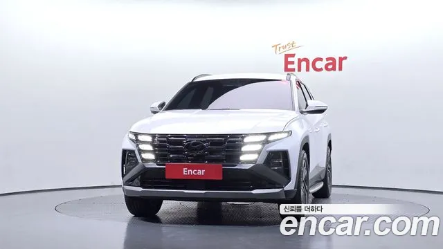 Hyundai Tucson — Фото автомобиля 3