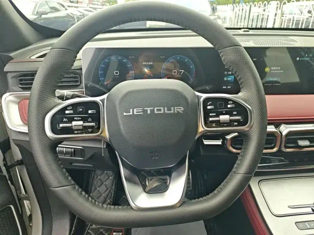 Jetour X70 Plus — Фото автомобиля 10