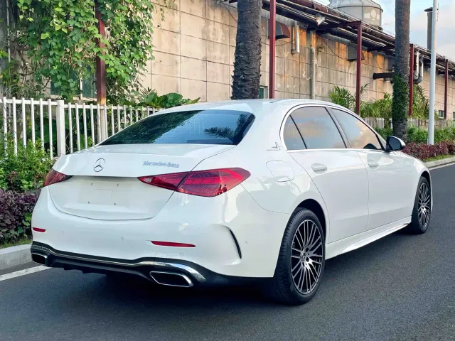 Mercedes-Benz C-Class — Фото автомобиля 7