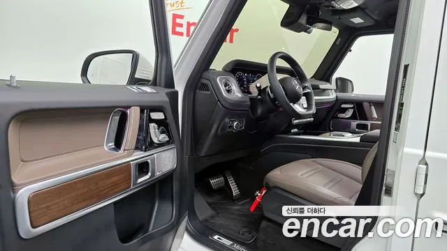 Mercedes-Benz G-Class — Фото автомобиля 8