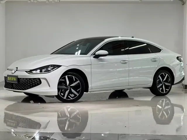 Фотография автомобиля — Volkswagen Lamando