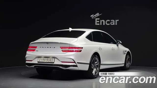 Genesis G80 Бензин 2.5 турбо 2WD — Фото автомобиля 2