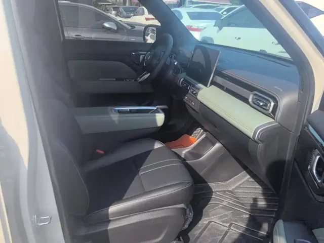 Baojun Yep Plus — Фото автомобиля 8