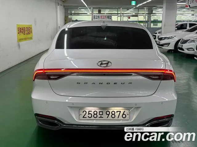 Hyundai Grandeur Grandeur (New) — Фото автомобиля 6