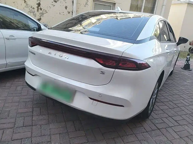 GAC Aion S — Фото автомобиля 6