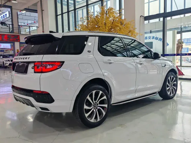 Land Rover Discovery Sport — Фото автомобиля 23