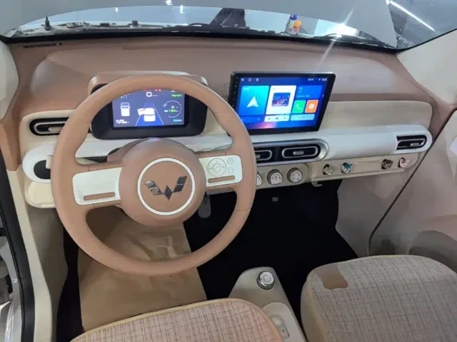 Wuling Hongguang Mini EV — Фото автомобиля 9