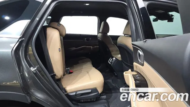 Kia Sorento Новый Sorento 4 поколение Дизель 2.2 4WD — Фото автомобиля 12