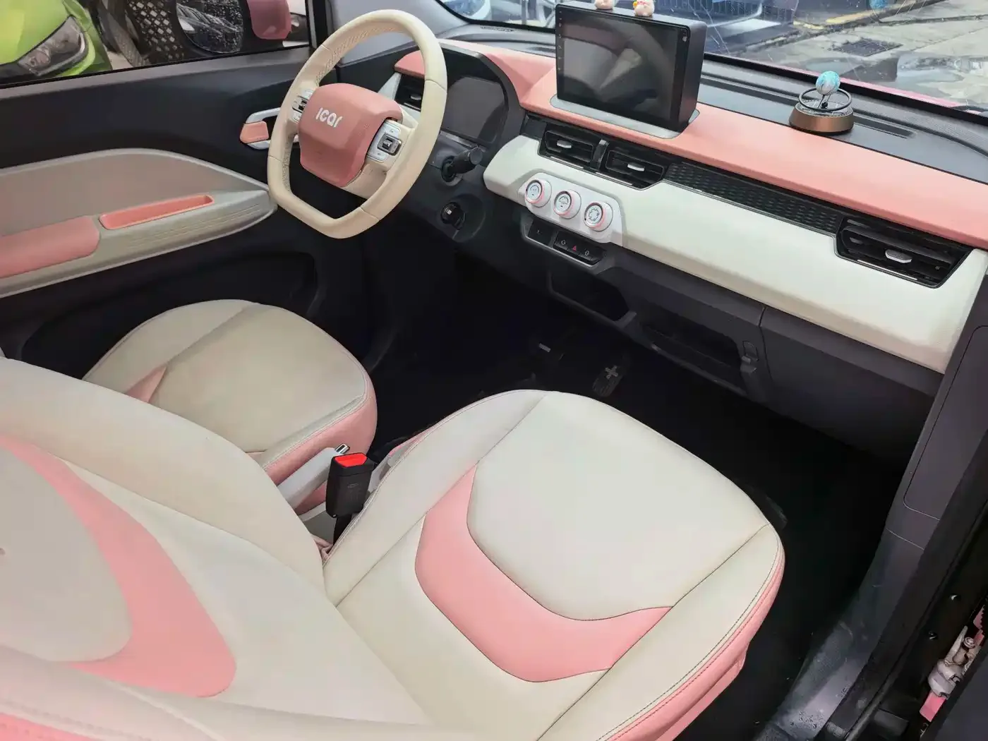 QQ New Energy QQ Ice Cream 2022 170km Sundae LFP — Фото автомобиля 9