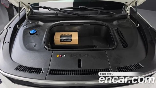 Kia EV9 — Фото автомобиля 6