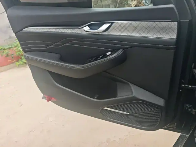Geely Xingrui — Фото автомобиля 7