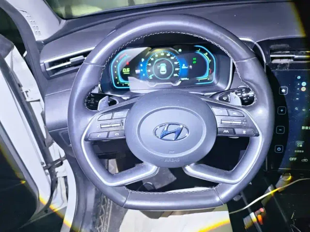 Hyundai Hyundai Tucson 2023 Tucson L 1.5T Automatic 2WD DLX Luxury Edition — Фото автомобиля 6