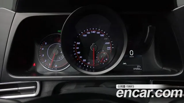 Hyundai Avante CN7 — Фото автомобиля 10