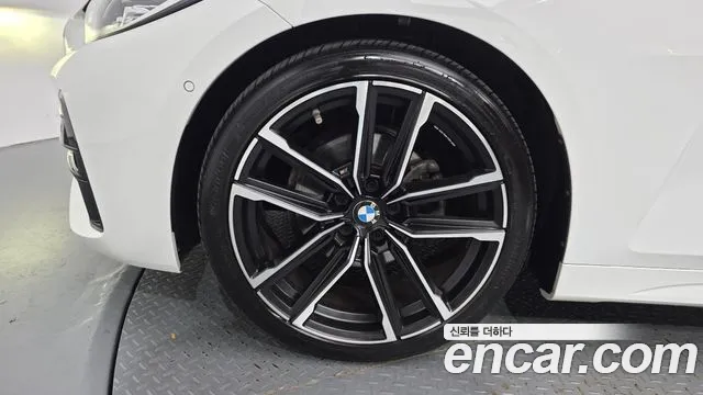 BMW 4 Series — Фото автомобиля 5