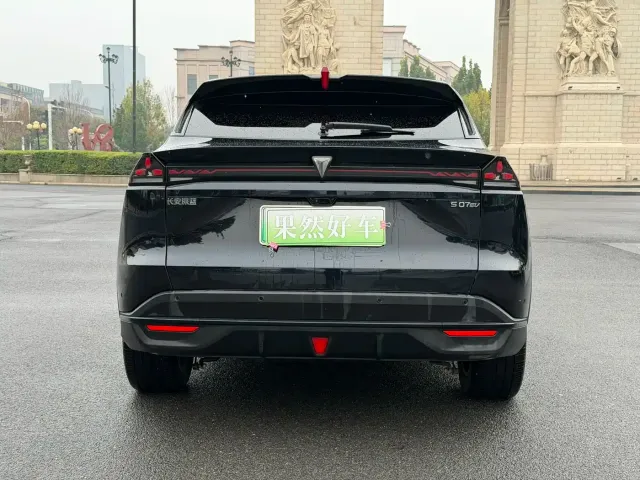 Deepal S07 — Фото автомобиля 6