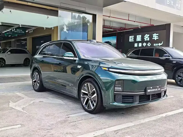 Li Auto L7 — Фото автомобиля 3