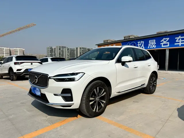 Фотография автомобиля — Volvo XC60