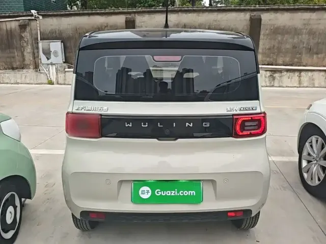Wuling Hongguang Mini EV — Фото автомобиля 5