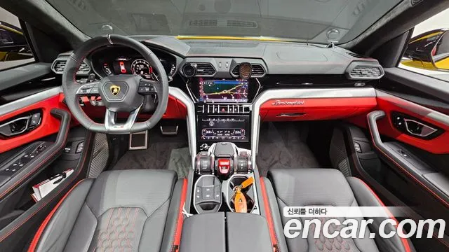 Lamborghini Urus — Фото автомобиля 7