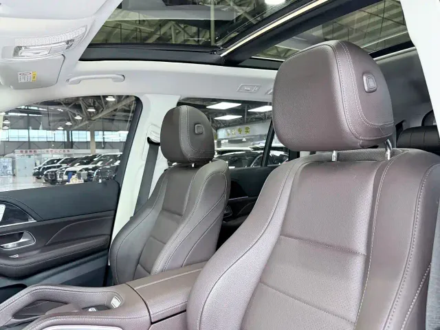 Mercedes-Benz GLS-Class — Фото автомобиля 10