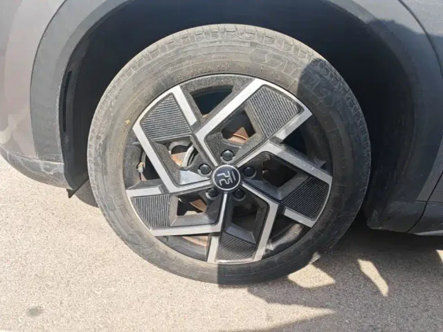 BYD Yuan PLUS — Фото автомобиля 22