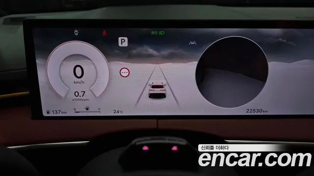 Genesis GV70 — Фото автомобиля 11