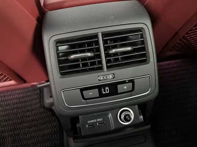 Audi A4L — Фото автомобиля 19