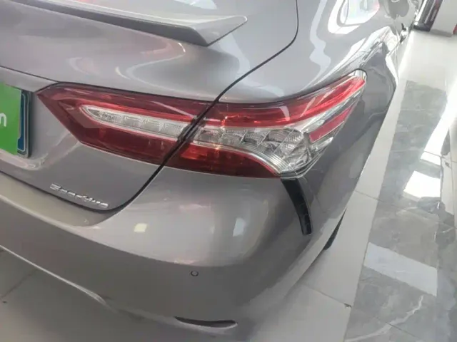 Toyota Camry — Фото автомобиля 7