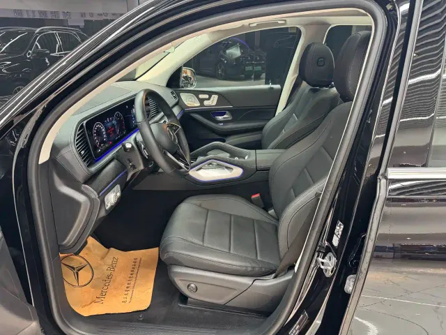 Mercedes-Benz GLE-Class — Фото автомобиля 9