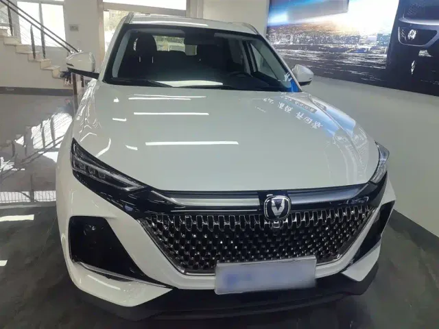 Changan X7 Plus — Фото автомобиля 2
