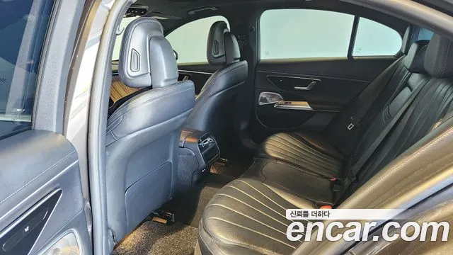 Mercedes-Benz E-Class W214 — Фото автомобиля 9