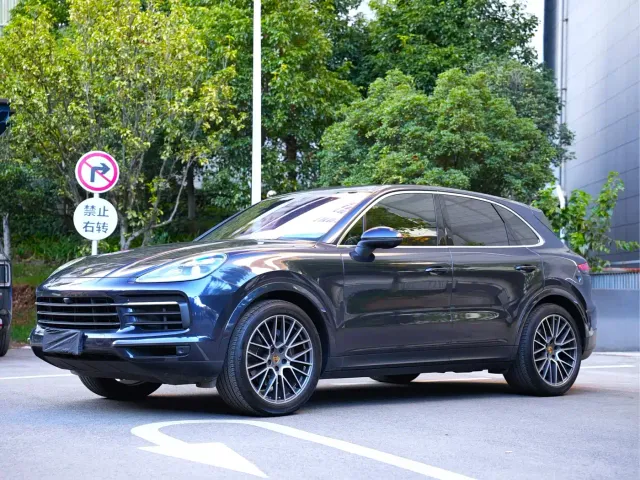 Фотография автомобиля — Porsche Cayenne