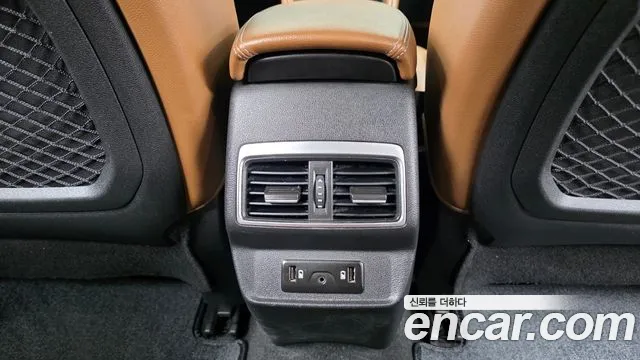 Renault-KoreaSamsung QM6 Новый QM6 2.0 GDe RE Signature 2WD — Фото автомобиля 18