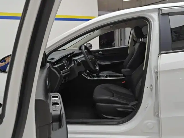 Chery Arrizo 5 — Фото автомобиля 9