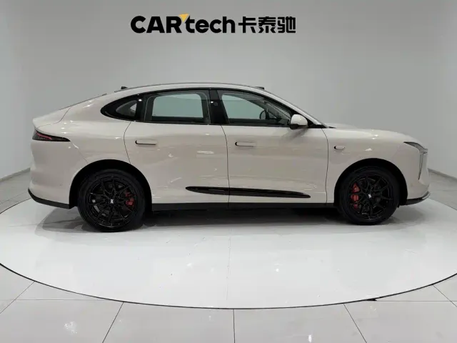IM Motors IM LS6 2026 Pure Electric Max — Фото автомобиля 4