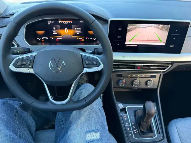 Volkswagen Lavida — Фото автомобиля 7