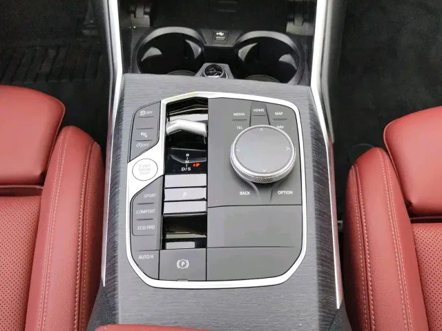 BMW 3 Series — Фото автомобиля 13